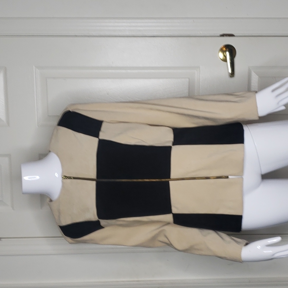 Chad's Place Vintage Cream & Black Top Size 14P